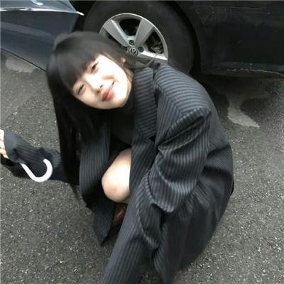 妮可睡不著